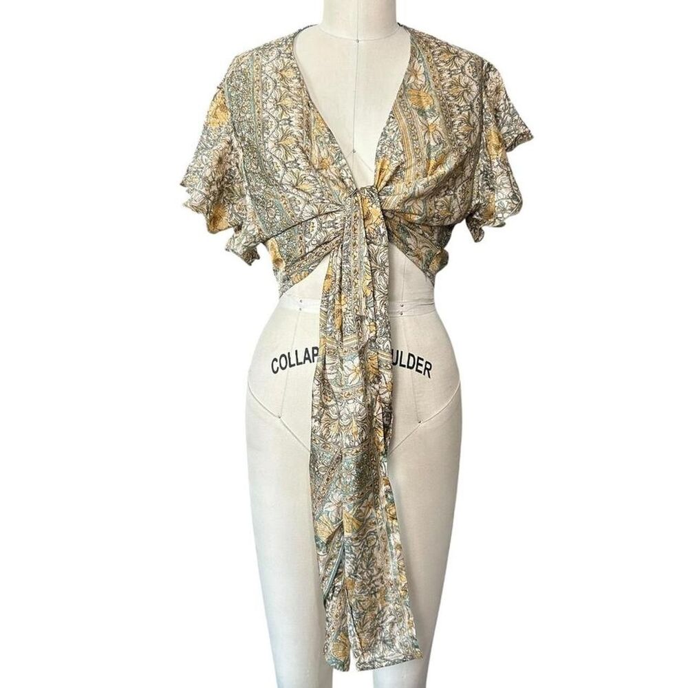 Unbranded Women's Tan and Blue Blouse
